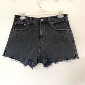 Abercrombie High Rise Mom Short - Black